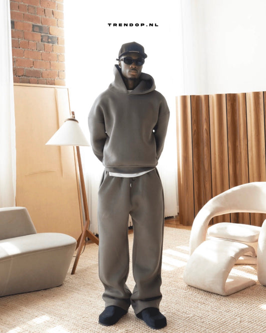 MONOTREND™ Hoodie + GRATIS Sweatpants