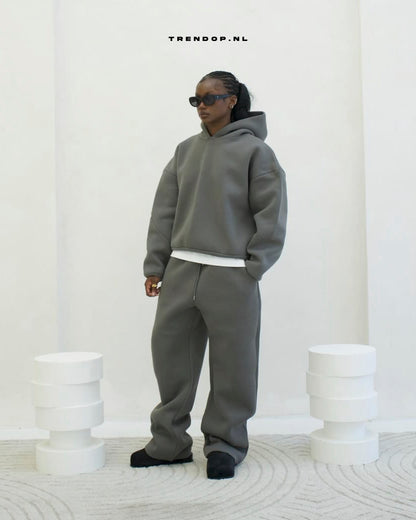 DAMES MONOTREND™ Hoodie + GRATIS Sweatpants